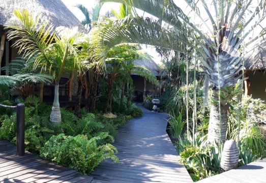 Lodge Afrique Hotel Overview