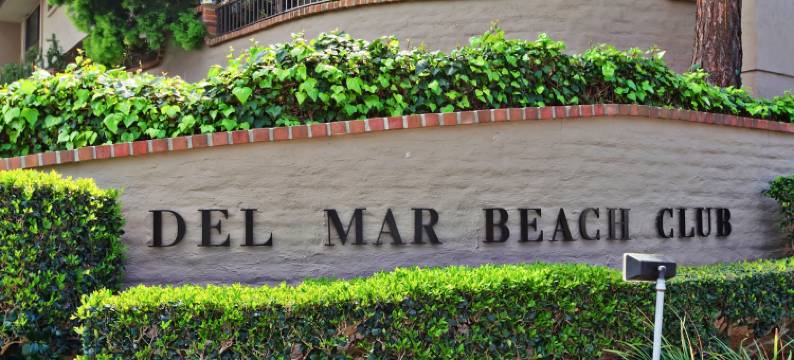 Panoramic Ocean Views and Sunset Balcony - Stunning Coastal Retreat图片