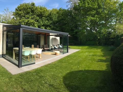 维尔斯湖附近带私人花园的平房(Bungalow Near Veerse Meer with Private Garden)