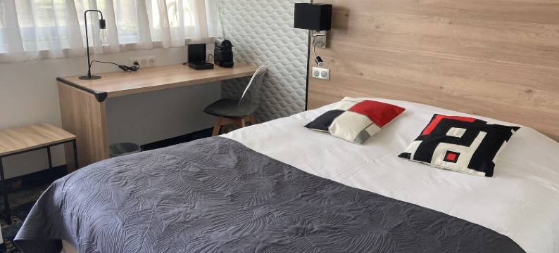 贝尔热拉克康铂酒店(Hôtel le Cyrano Bergerac)图片