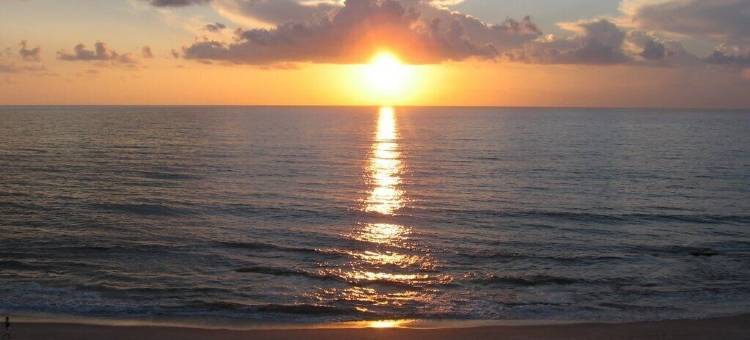 丽笙海岸套房酒店(Radisson Suite Hotel Oceanfront)图片