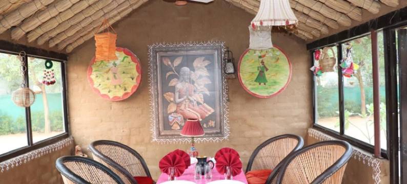 沙漠夜晚酒店(Desert Nights)图片