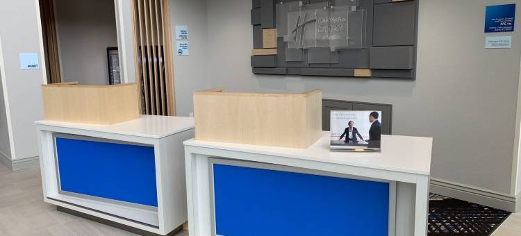 丹佛奥罗拉医学校区智选假日套房酒店(Holiday Inn Express & Suites Denver - Aurora Medical Campus)图片