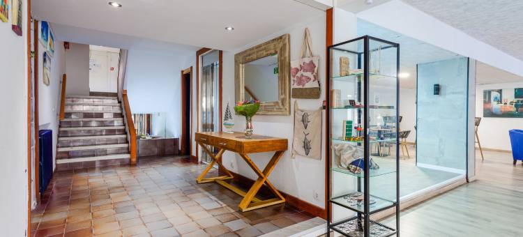 托雷登巴拉雀客旅馆酒店(Checkin Torredembarra)图片