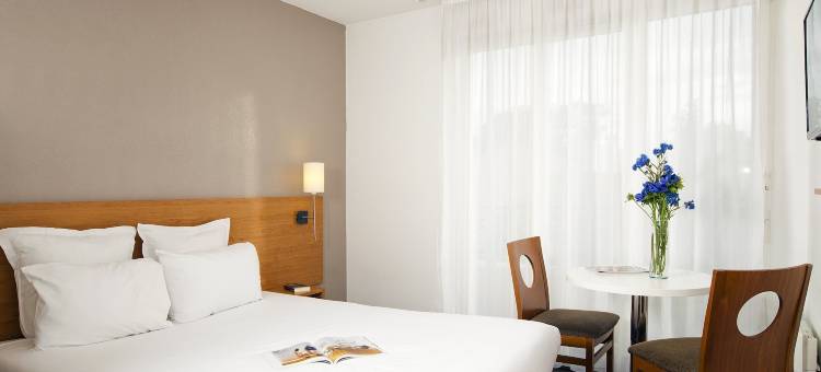 巴黎楠泰尔塞祖尔阿菲尔酒店(Séjours & Affaires Paris-Nanterre)图片