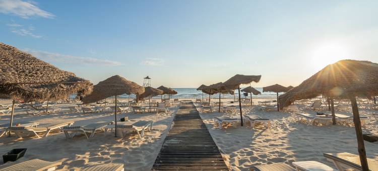 马哈巴海滩酒店(Marhaba Beach)图片