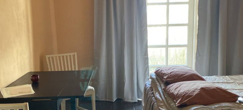 床铺与草原(Bäddar & Ängar)图片