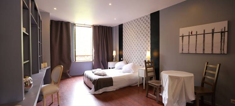 SAS 拉芳特葡萄酒酒店(Hotel la Font Vineuse & Spa)图片