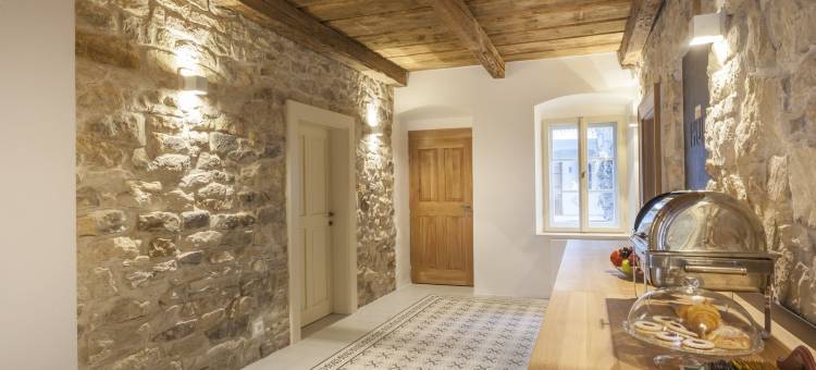 白色百合酒店(Hotel At the White Lily)图片