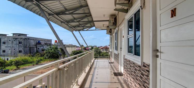 奥酒店 普特里家庭旅馆 靠近SPBU 14.282.694(艾尔希塔姆)(Hotel O Putri Homestay Syariah Near Spbu 14.282.694 (Air Hitam))图片