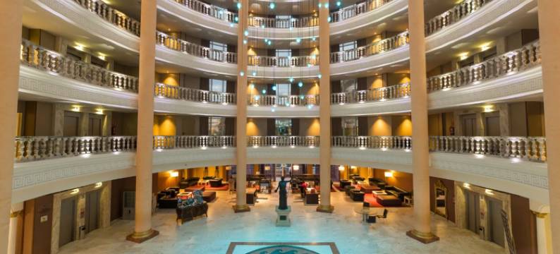 帕拉斯皮内达酒店(Palas Pineda)图片