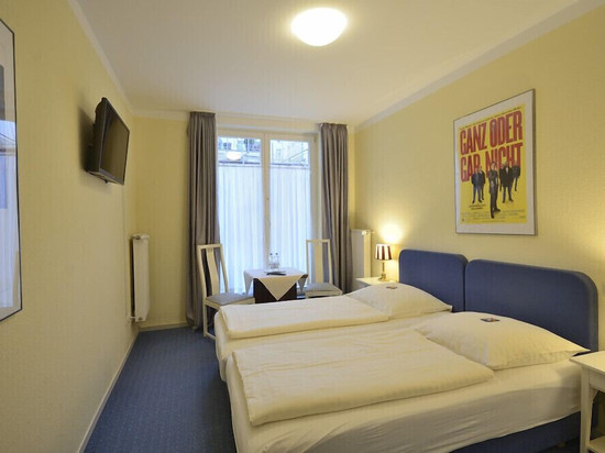 阿尔法佳妮酒店