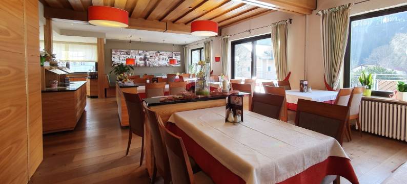 祖尔林德客栈酒店(Hotel & Gasthof Zur Linde)图片