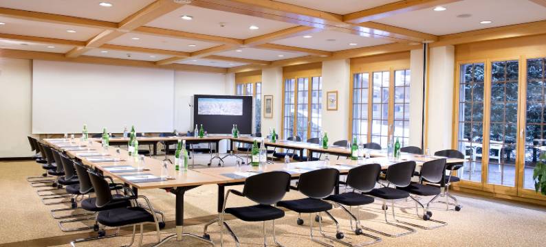 莱斯豪茨格施塔德水疗高尔夫酒店(Golfhotel les Hauts de Gstaad & Spa)图片