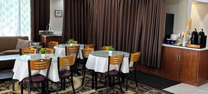 西雅图奥罗拉戴斯酒店(Days Inn by Wyndham Seattle Aurora)图片