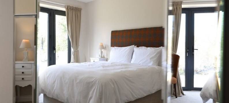 三磨盘旅馆(3 Millstones Inn)图片