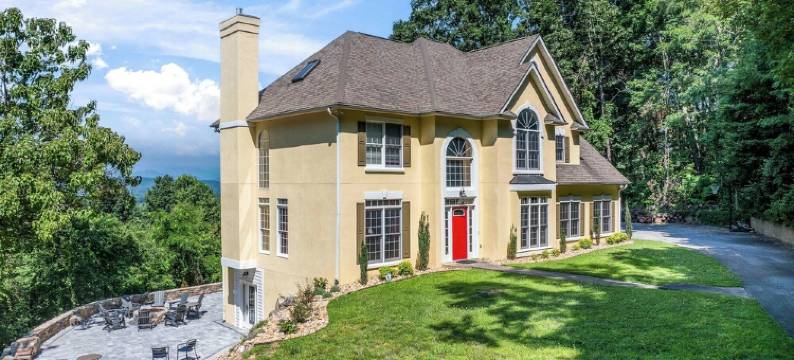 Sleeps 15!  Views Forever, Large Executive Home, Fast Wi-Fi, Hot Tub & Fire Pit图片