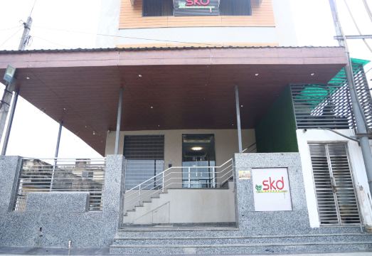 Hotel Sar Kamla Dham Hotel Overview