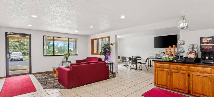 豪-斯特吉斯品质酒店及套房(Quality Inn & Suites Howe - Sturgis)图片