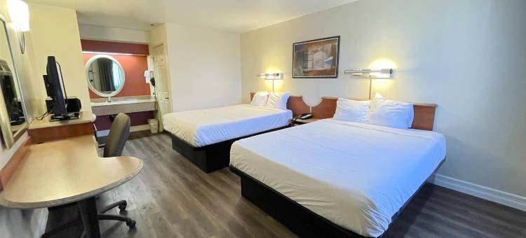巴斯托，加州6号汽车旅馆-莫哈维沙漠站-I-15(Motel 6 Barstow, CA - Mojave Desert Stop - I-15)图片