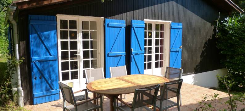 Chalet with garden in the Pyrenees图片