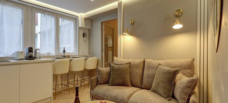 Superb AC Apartment  Champs de Mars Eiffel Tower图片