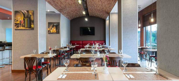 宜必思埃斯基谢希尔酒店(Ibis Eskisehir)图片