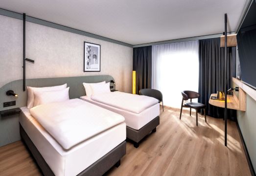 Radisson Hotel Düsseldorf City CenterHotel Overview