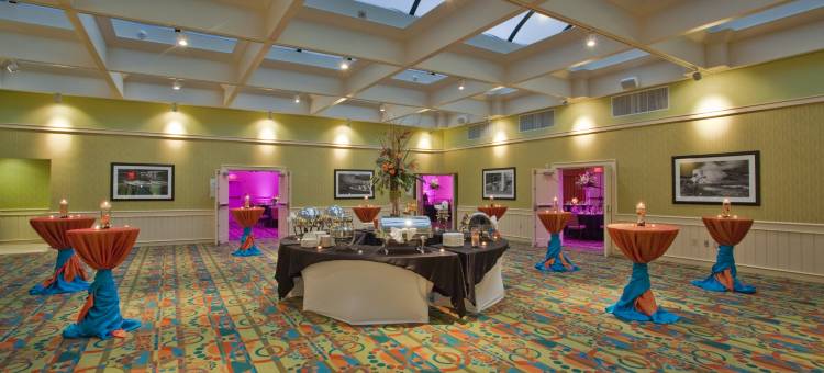 Holiday Inn & Suites 维吉尼亚海滩- 北滩(Holiday Inn & Suites Virginia Beach - North Beach)图片