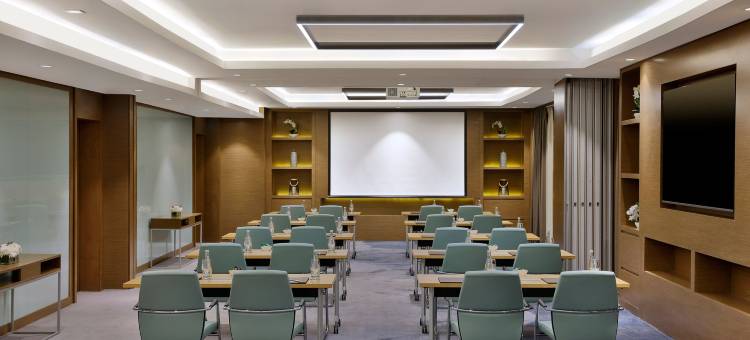 利雅得北环路万怡酒店(Courtyard Riyadh Northern Ring Road)图片