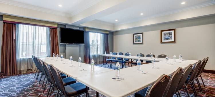 Holiday Inn Express & Suites RACELAND - 公路90 by IHG(Holiday Inn Express & Suites Raceland - Highway 90)图片