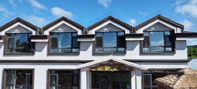 清山居·雪人木屋图片