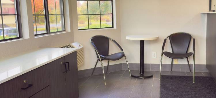 哈特福德恩菲尔德6号汽车旅馆(Motel 6 Enfield, CT - Hartford)图片