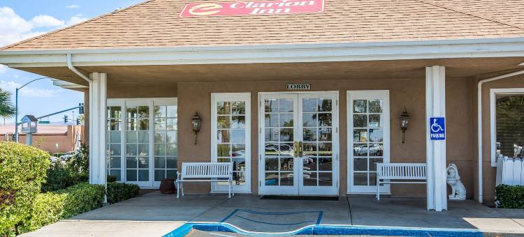 克拉丽奥酒店 - 近中国湖海军基地(Clarion Inn Near China Lake Naval Station)图片