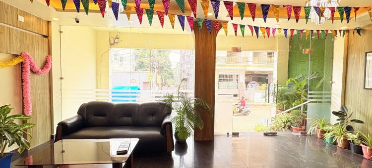 罗希特罗希尼普里酒店(Hotel Rohit Rohini)图片