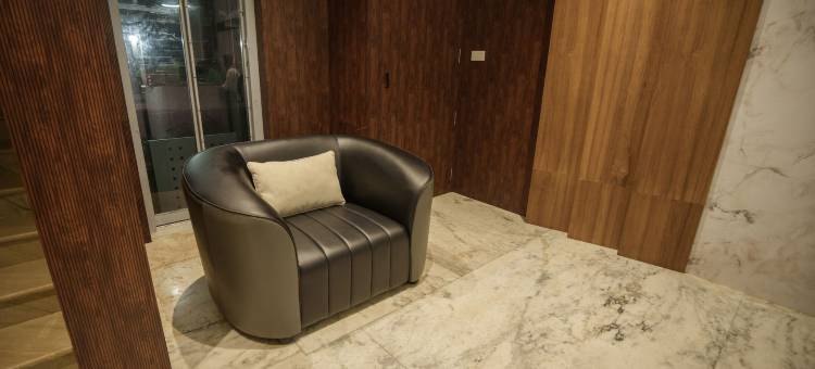 卡纳克雷西登斯塔拉萨里(Kanak Residency Thalassary)图片