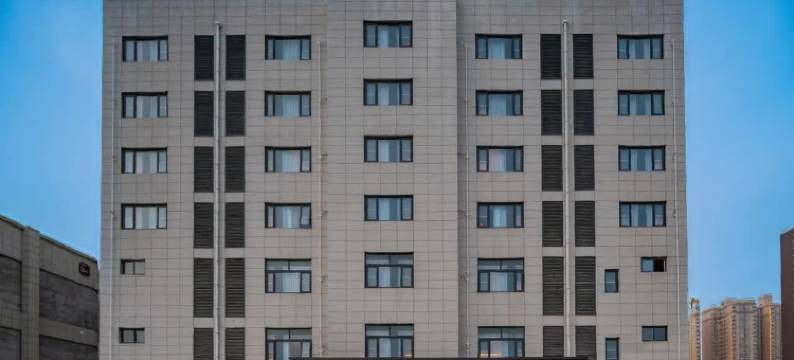 汉庭酒店(彬州蓝波国际广场店)图片