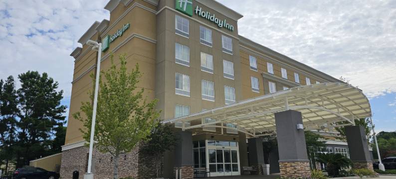 Holiday Inn 卡温顿的东南亚(Holiday Inn COVINGTON by IHG)图片
