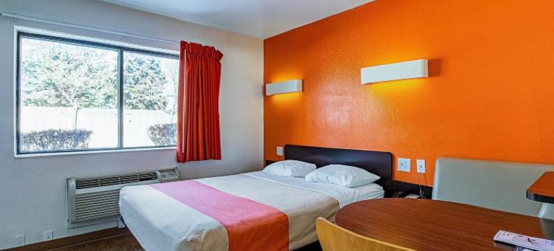 芝加哥西北-帕拉汀6号汽车旅馆(Motel 6 Palatine, IL - Chicago Northwest)图片