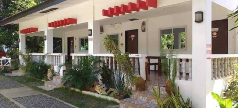 KNB西别墅酒店，由SMS酒店管理(KNB West Villa Inn by SMS Hospitality)图片