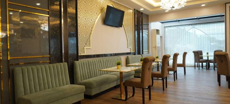 肯达里萨拉赛利亚酒店(Zahra Syariah Hotel Kendari)图片