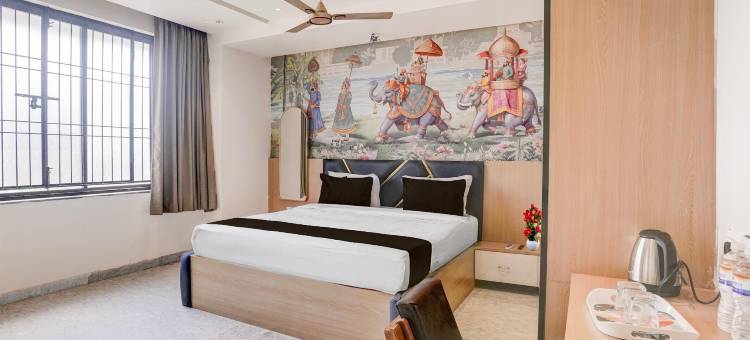 高级酒店阿迪提亚客栈(Townhouse Oak Dharwad New Bus Terminal Formerly Hotel Aditya Inn)图片