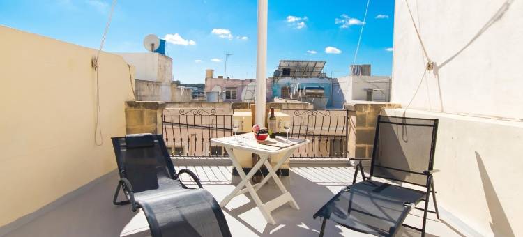 位于卡尔卡的良好位置的联排别墅和庭院(Well Located Townhouse & Courtyard Kalka - Happy Rentals)图片