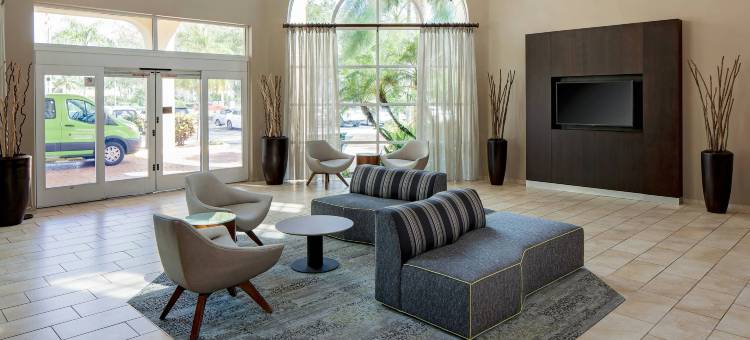 劳德代尔堡北部赛普拉斯克里克万怡酒店(Courtyard Fort Lauderdale North/Cypress Creek)图片