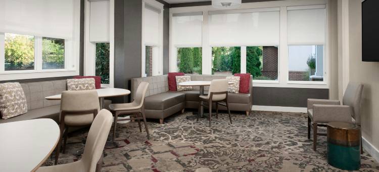 格林斯伯勒机场居家酒店(Residence Inn Greensboro Airport)图片