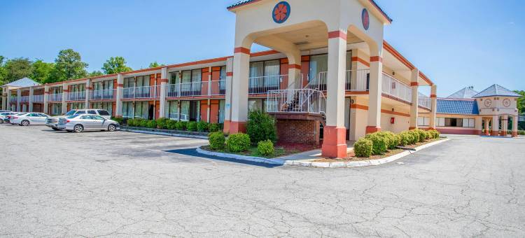 OYO酒店-格林斯伯勒东I40(OYO Hotel Greensboro East I 40)图片