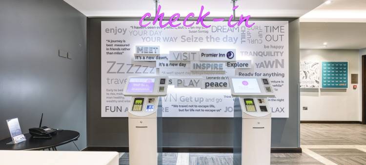 普瑞米尔沃金厄姆市中心酒店(Premier Inn Wokingham Town Centre)图片