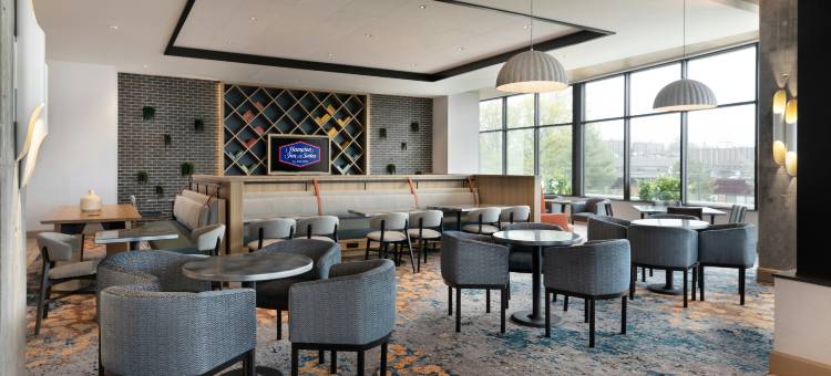马萨诸塞波士顿沃特敦欢朋套房酒店(Hampton Inn & Suites by Hilton Watertown Boston)图片