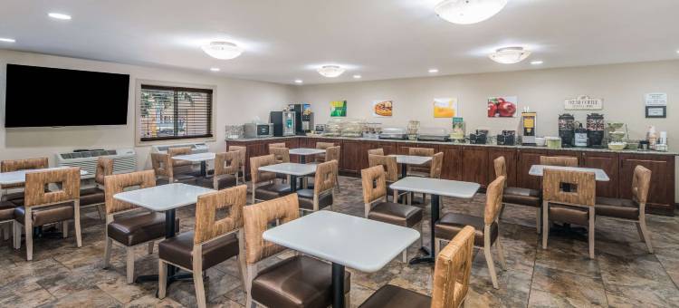 瓦拉瓦市中心凯艺套房酒店(Quality Inn & Suites Downtown Walla Walla)图片