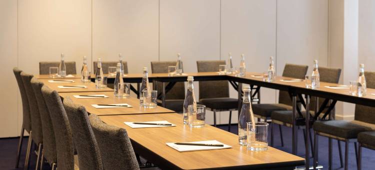 叶卡捷琳堡丽柏酒店(Cosmos Ekaterinburg)图片